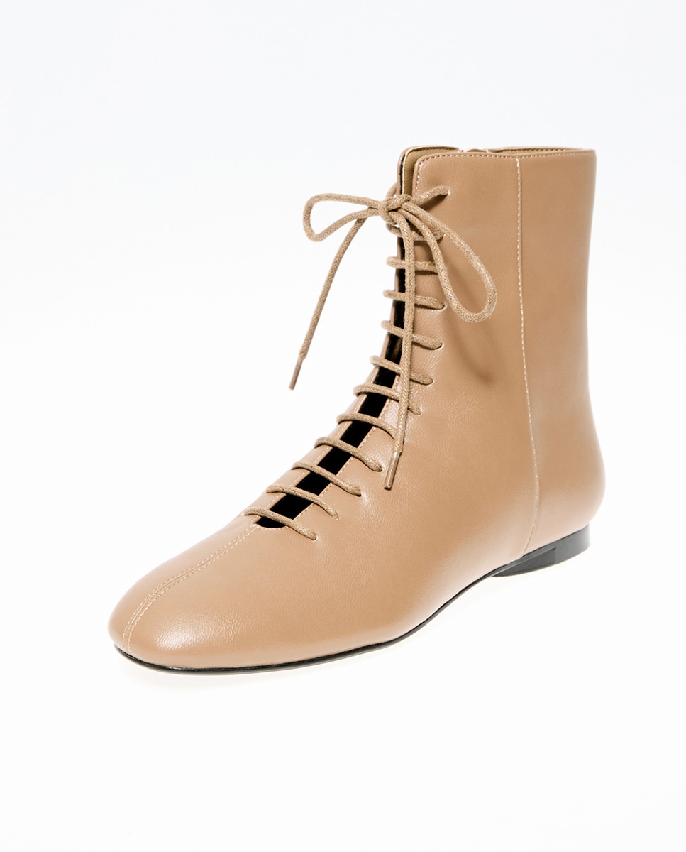 Botins Rasos com Atacadores Vison Claro-3