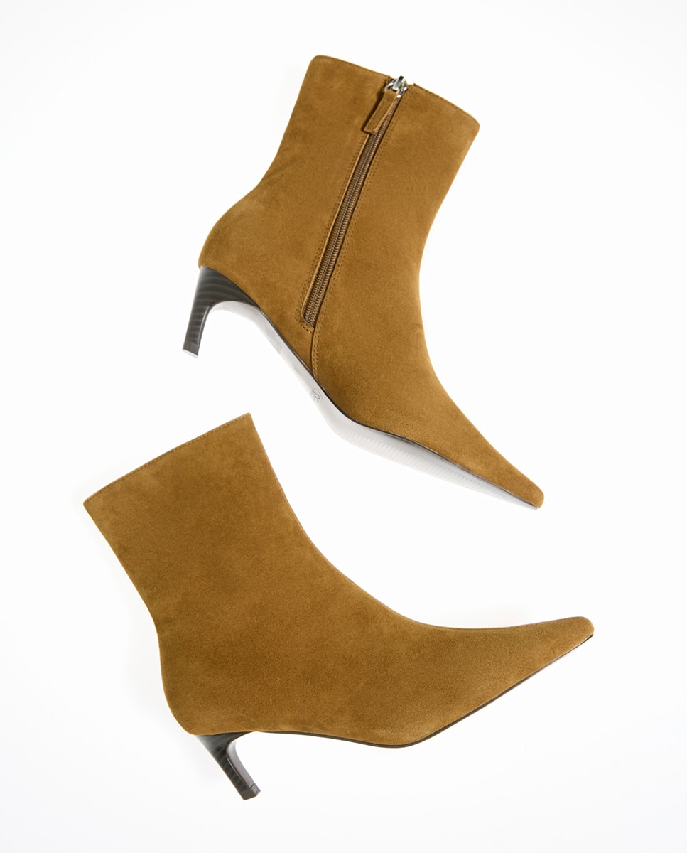 Botins com Biqueira em Croute 560 Azeitona-3