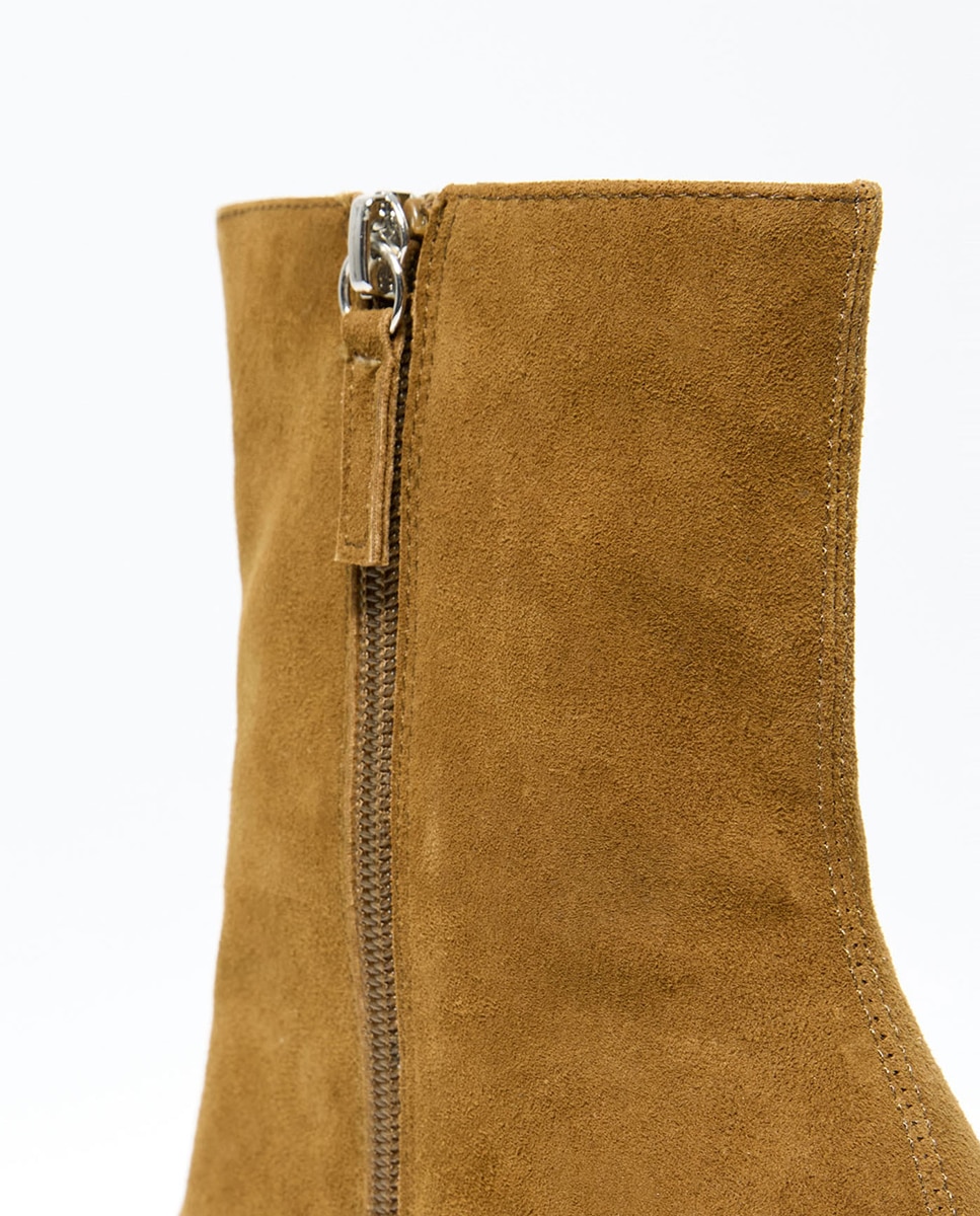 Botins com Biqueira em Croute 560 Azeitona-4