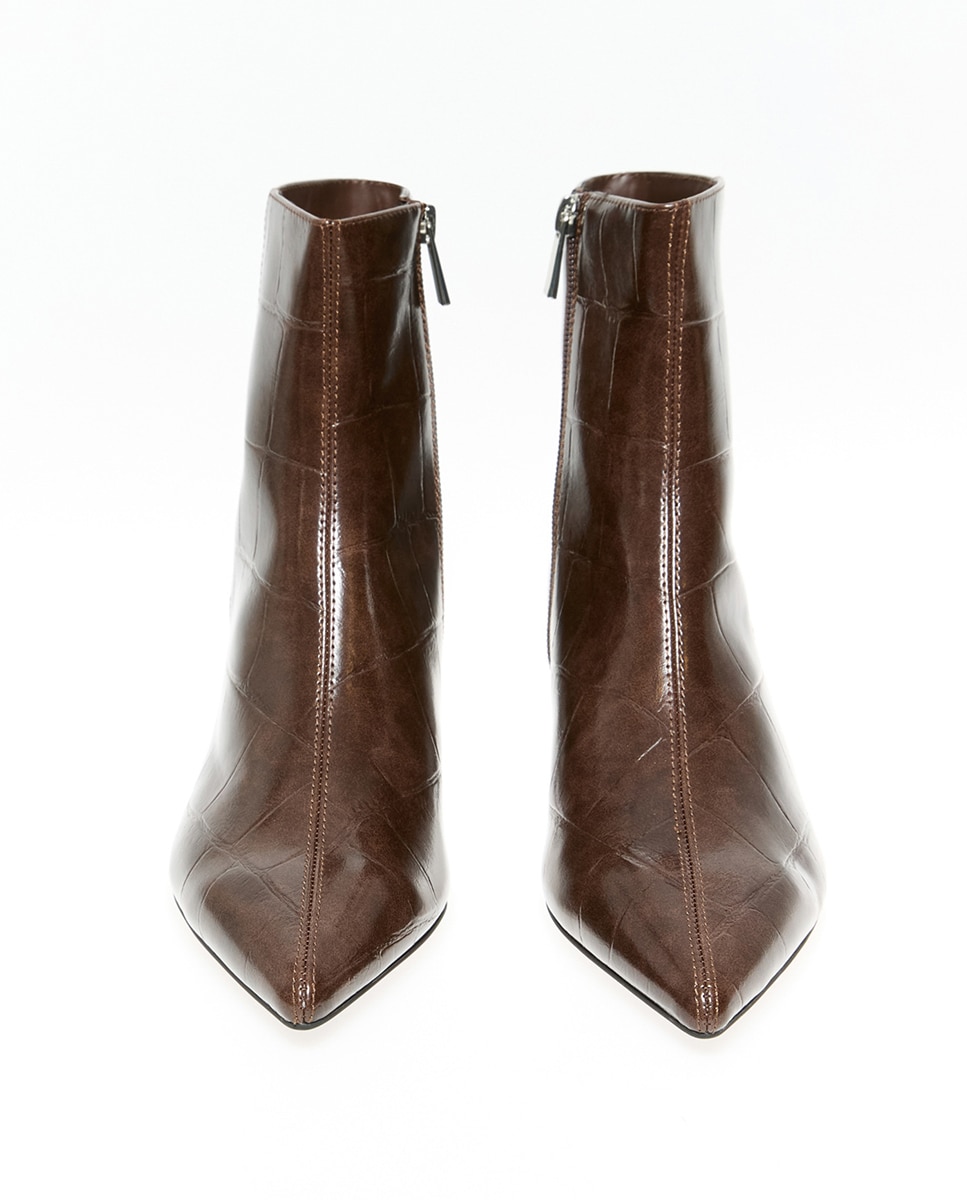 Botins com Biqueira Croco Castanho-2