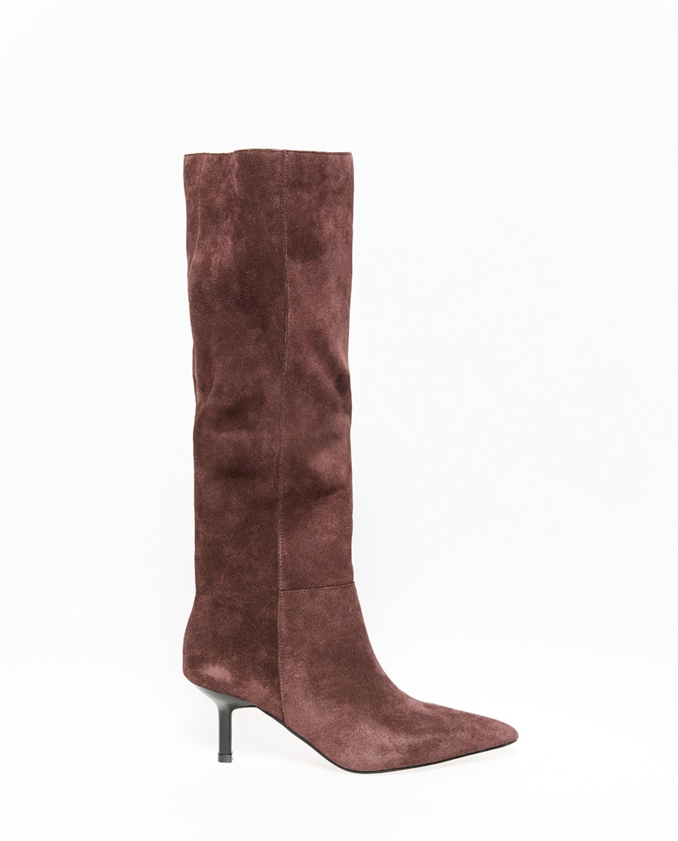 Imagem 0 de Botas com Biqueira em Croute