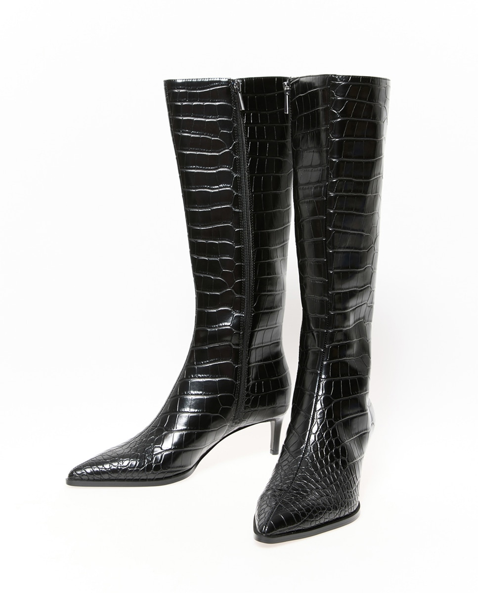 Botas com Biqueira Croco Preto-2