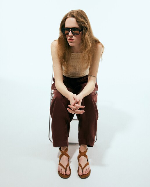 Imagen 0 de Sandalia plataforma dedo