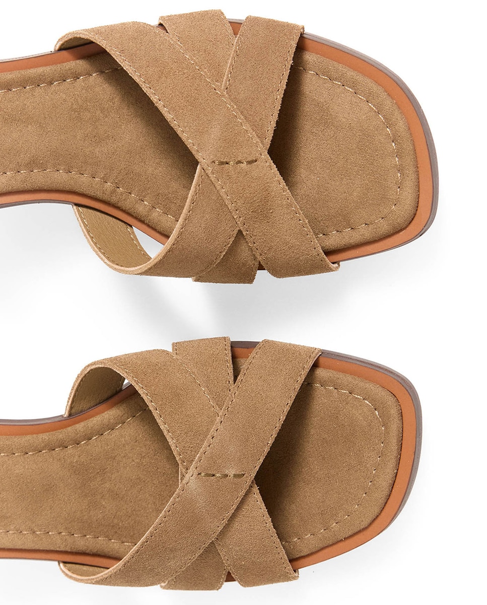 Sandálias de Tacão Médio Caqui-1