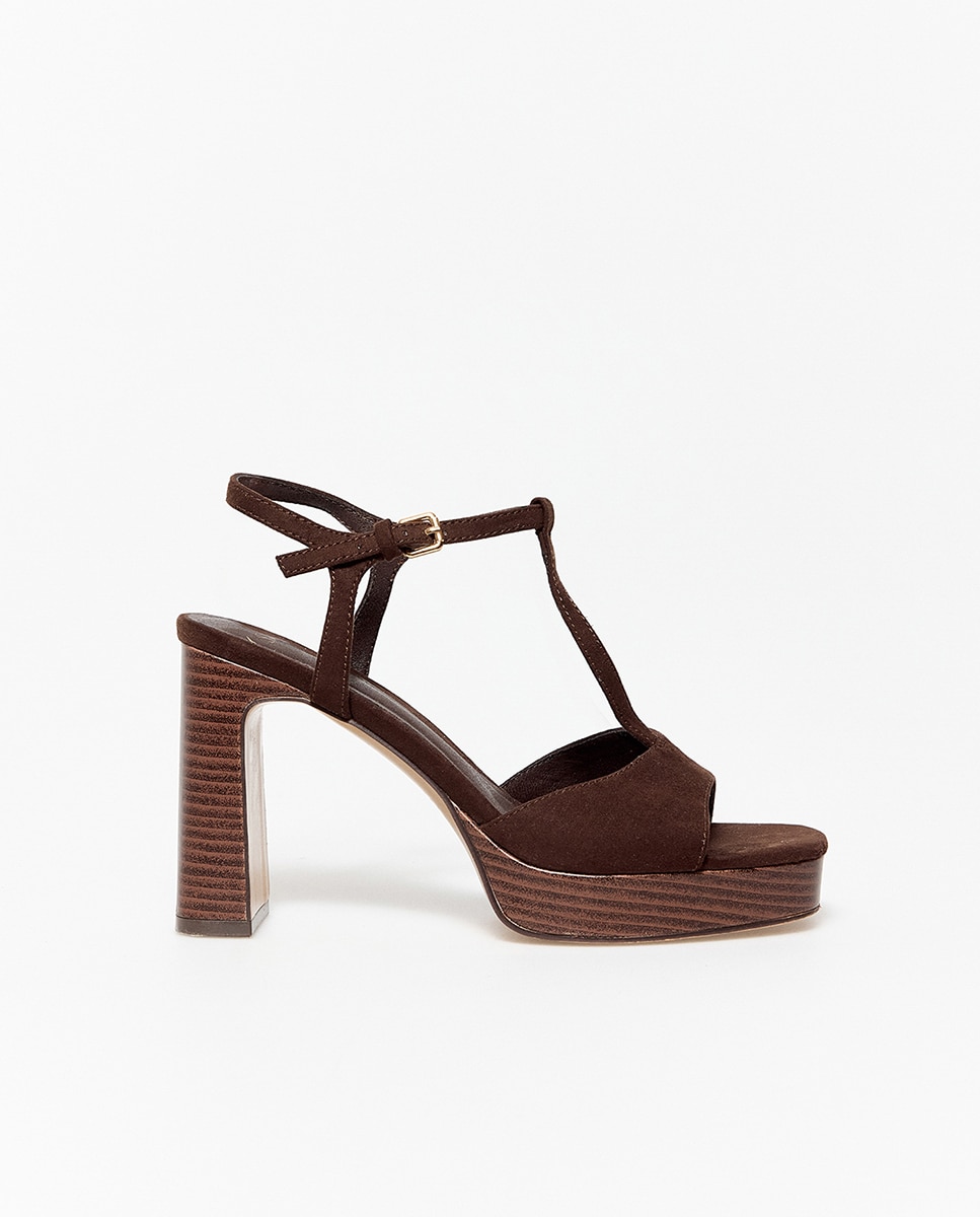 Sandálias com Plataforma Chocolate-2