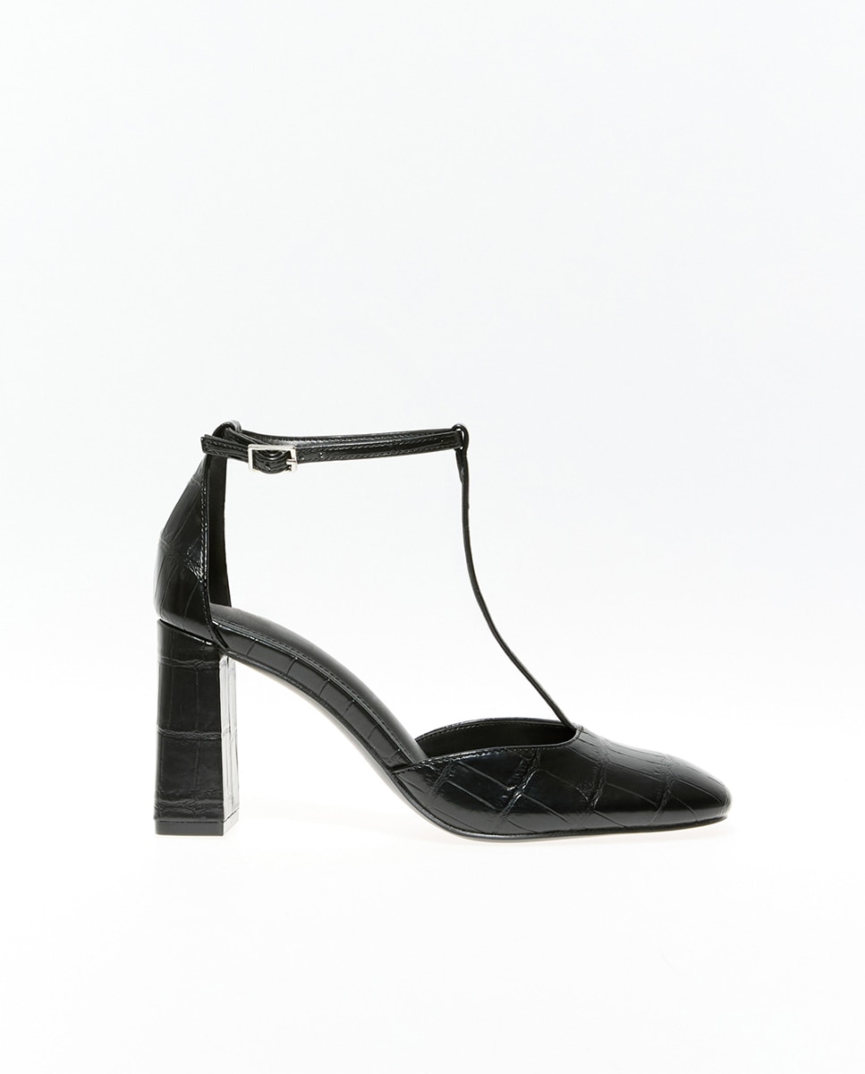 Imagem 0 de Sapatos de Salto com Tira em T e Efeito Croco