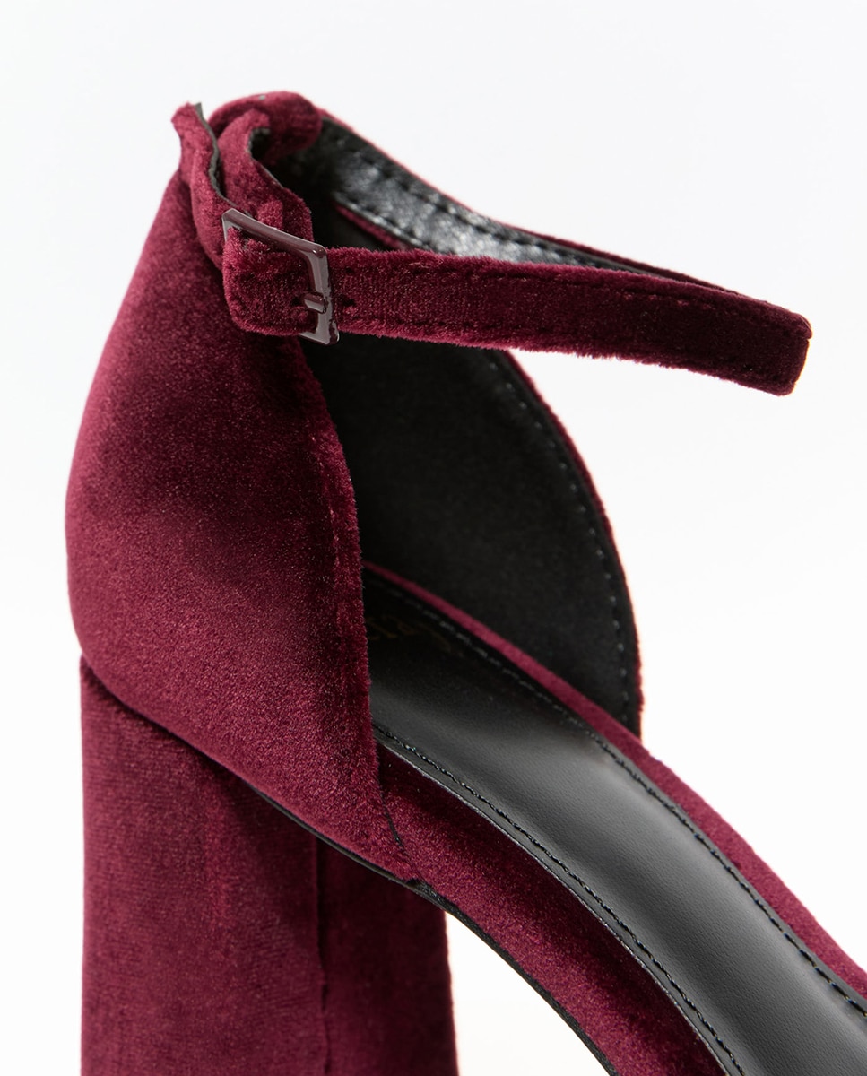 Sapatos de Salto com Pulseira de Veludo Bordeaux-3