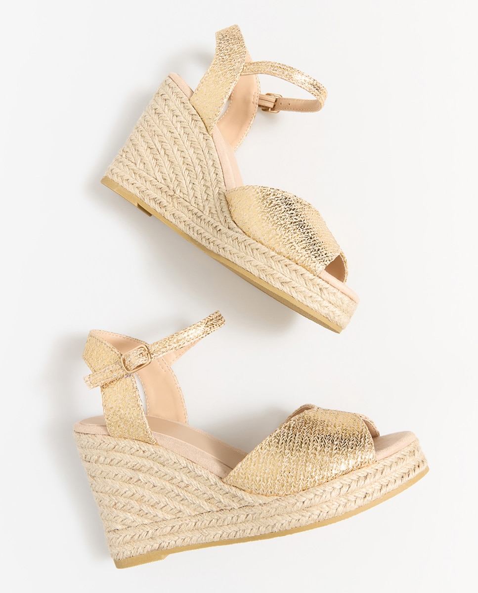 Alpercatas de Ráfia Metalizada Ouro-3
