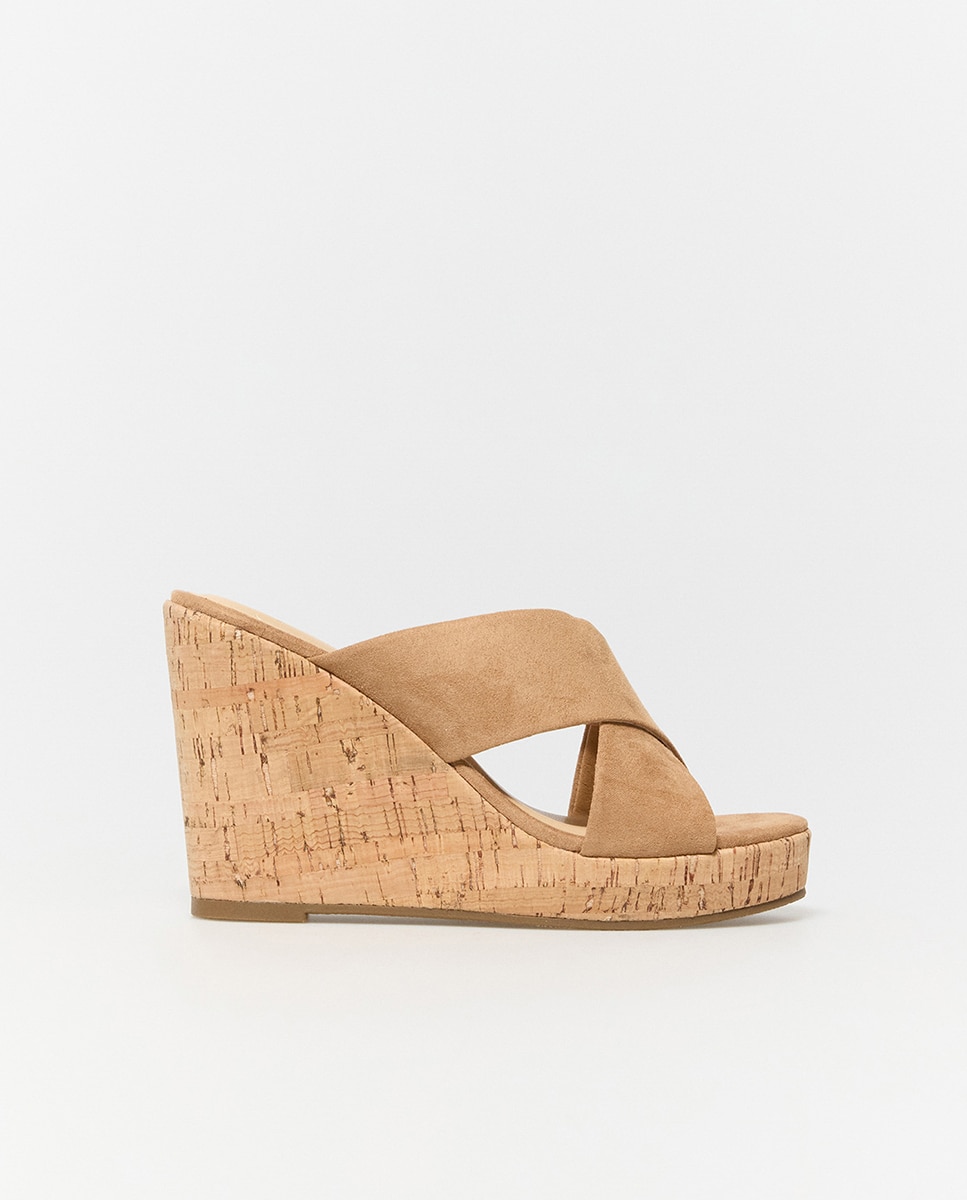 Sapatos de cunha com tiras cruzadas Camel-3