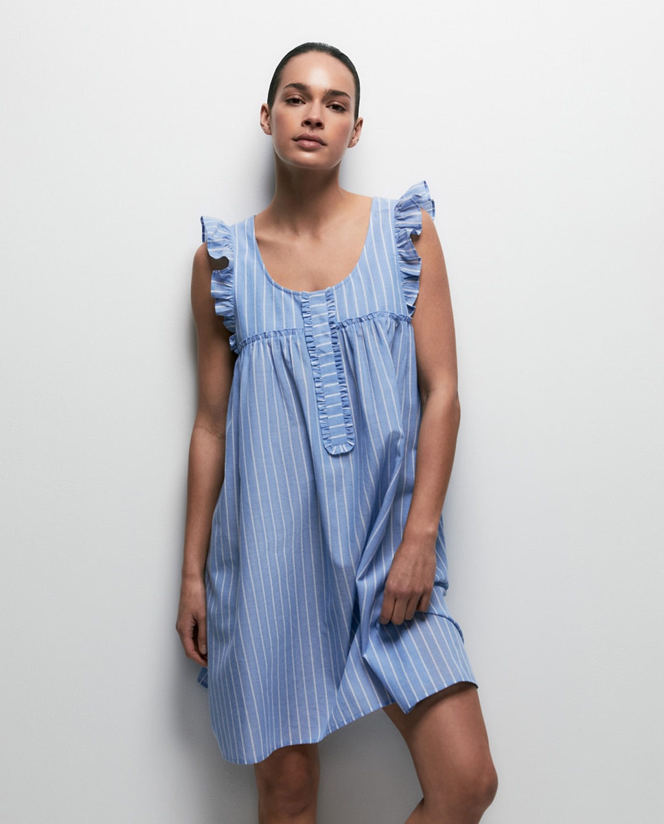 Imagem 0 de Camisa de Dormir com Risca Diplomática