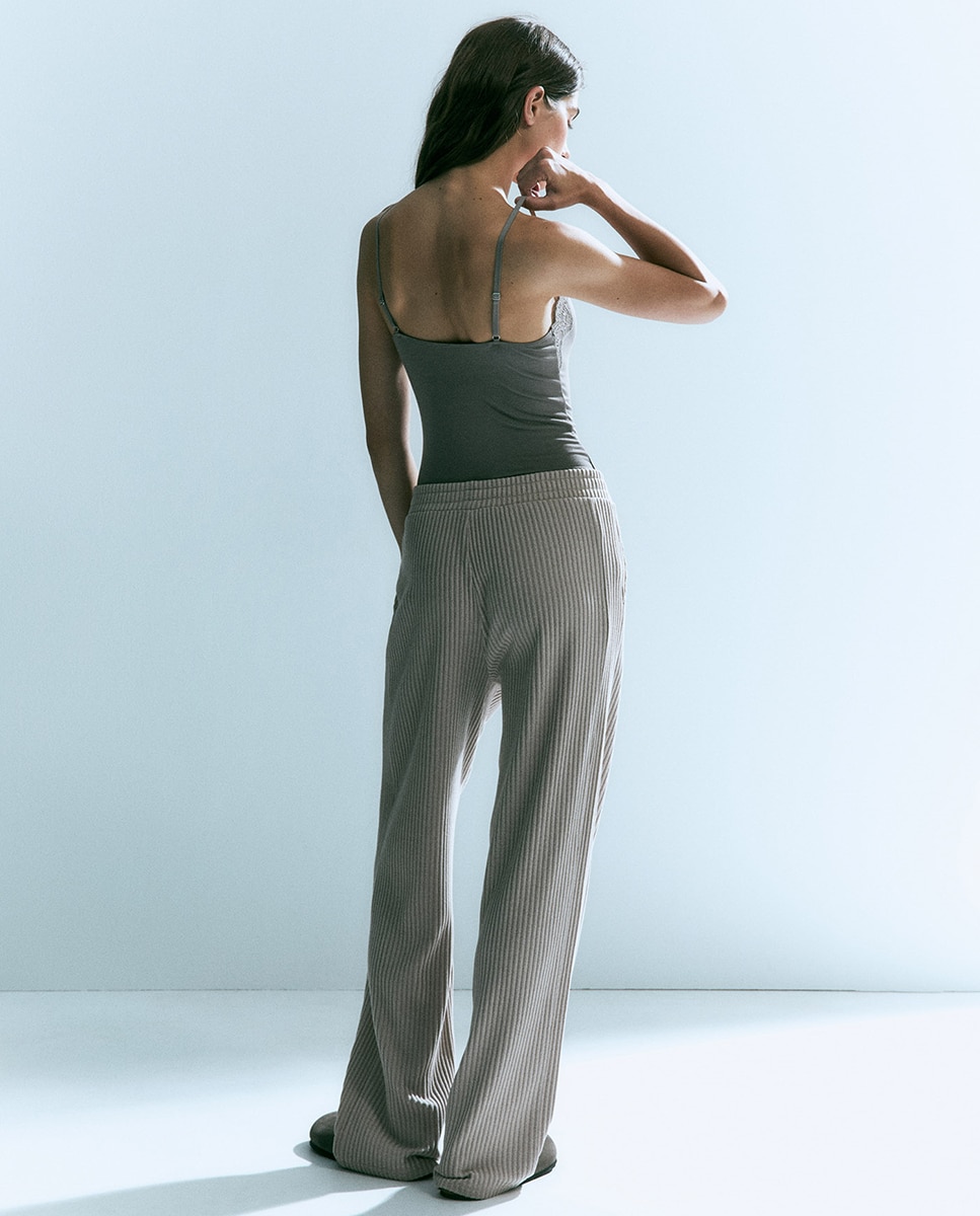 T-shirt de Viscose com Alças Visom-Escuro-6