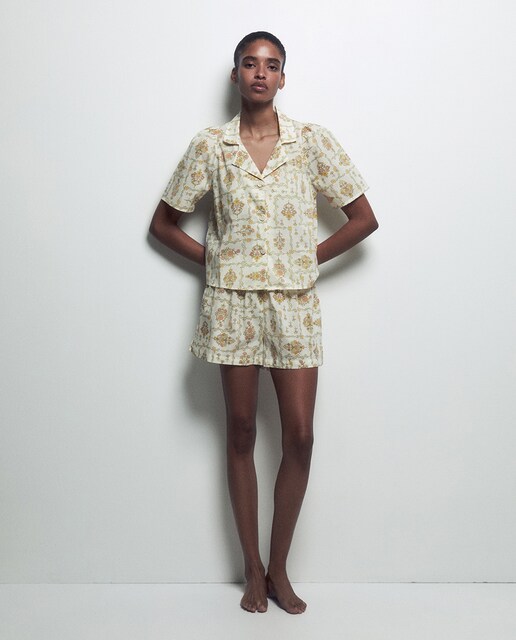 Imagen 0 de Pijama corto solapa