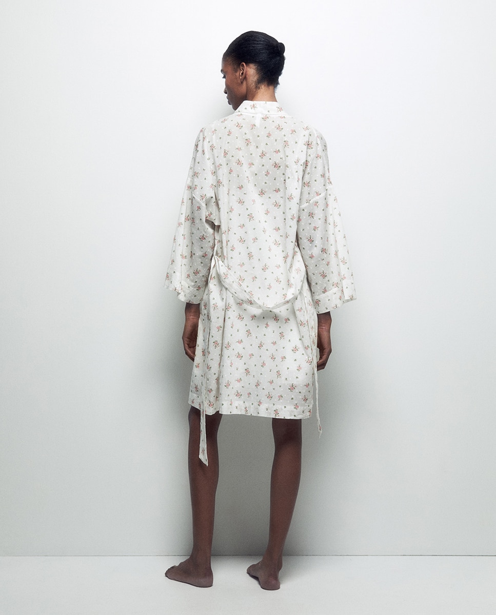 Robe com Florzinhas em Plumetti Cru-5