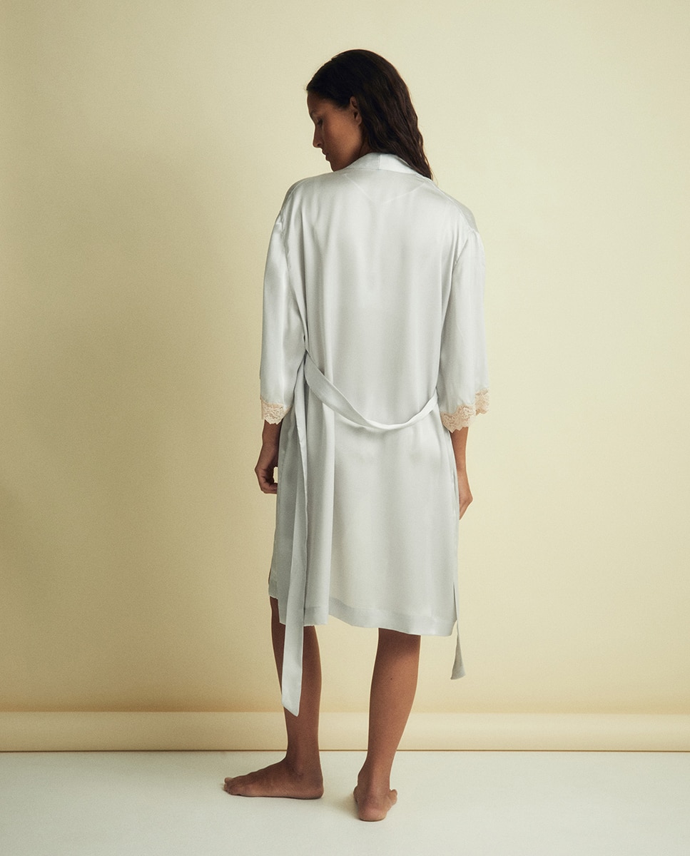 Robe Acetinado de Renda 820 Cinzento Médio-6