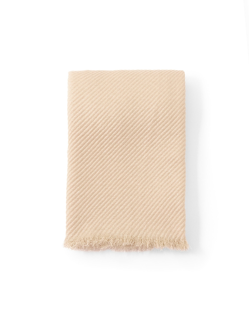 Imagem 0 de Écharpe com Textura e Brilho