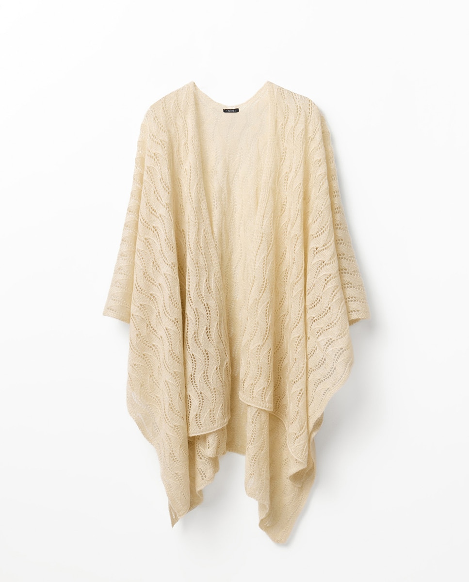 Imagem 0 de Poncho de Malha Rendilhada