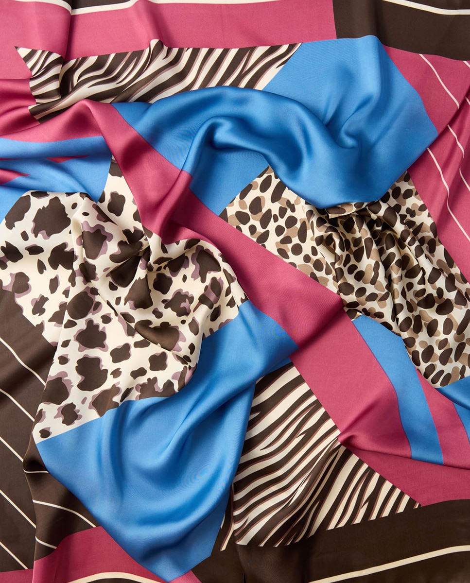 Imagem 0 de Bandana com Animal Print e Color Block
