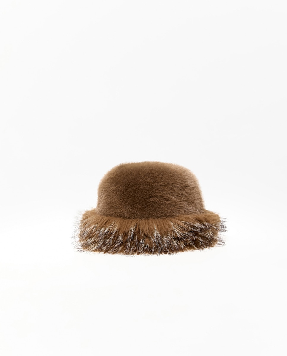 Imagem 0 de Gorro Combinado de Pelo
