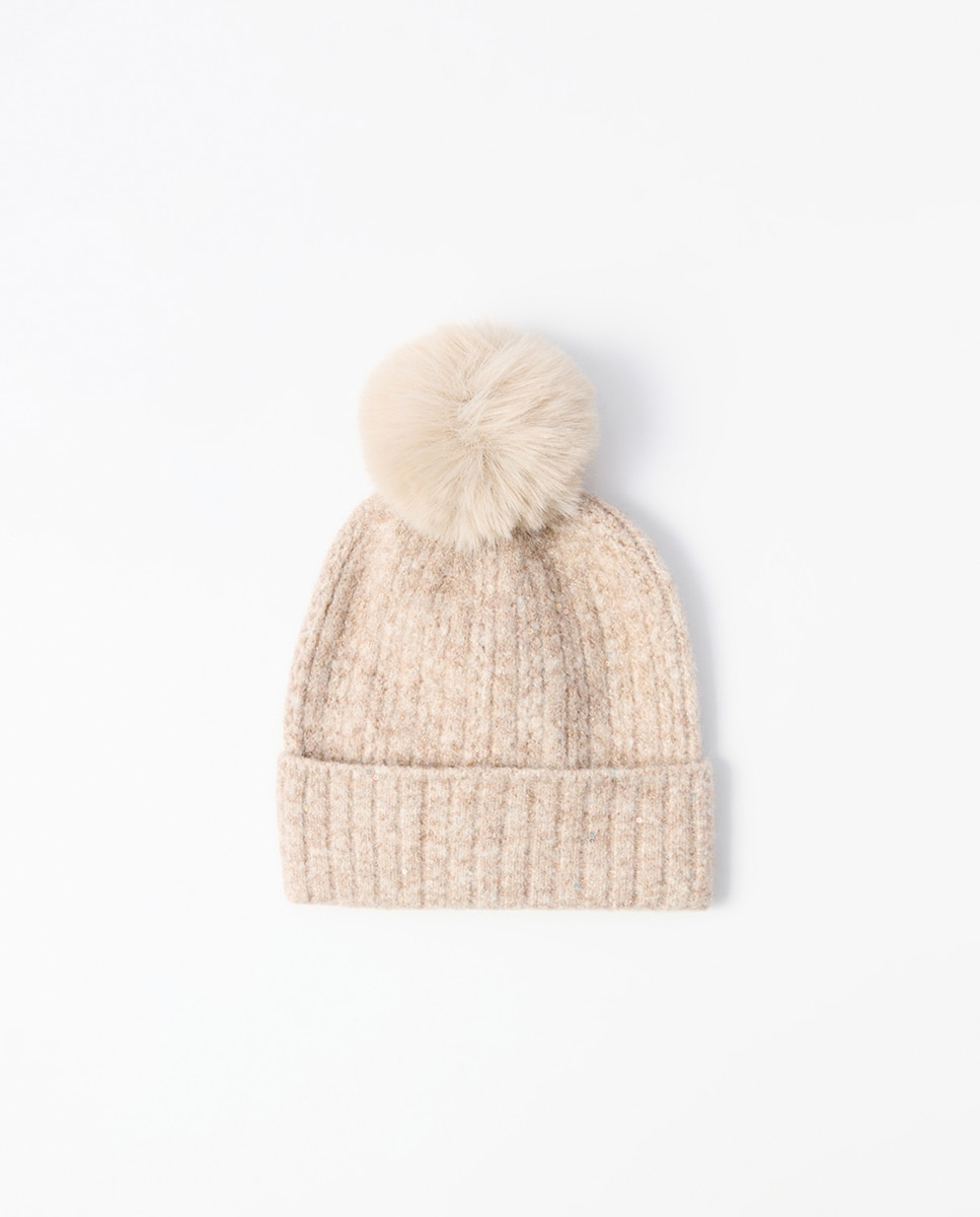 Imagem 0 de Gorro com Lantejoulas e Flor