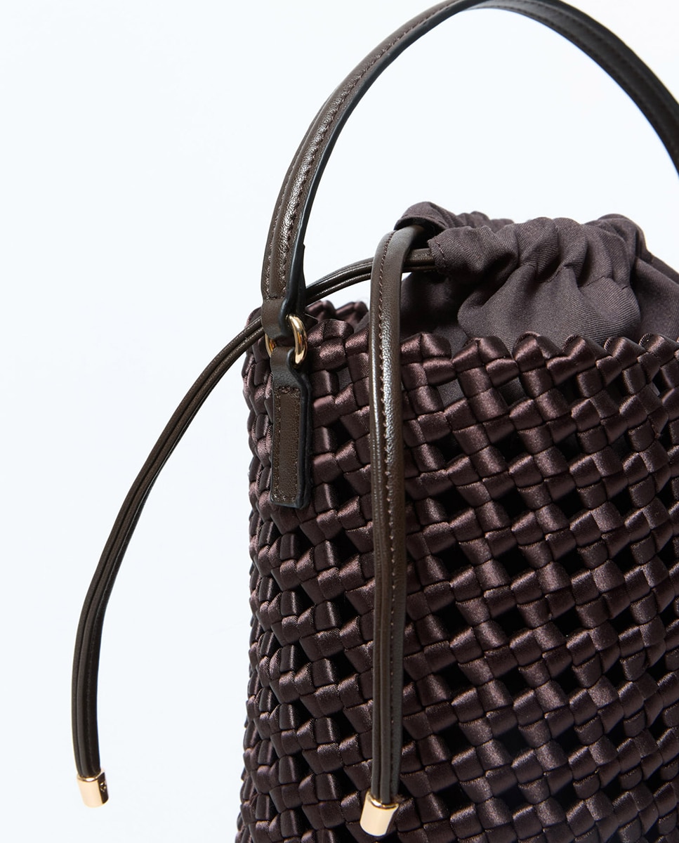 Balde de Nós e Cetim Chocolate-2