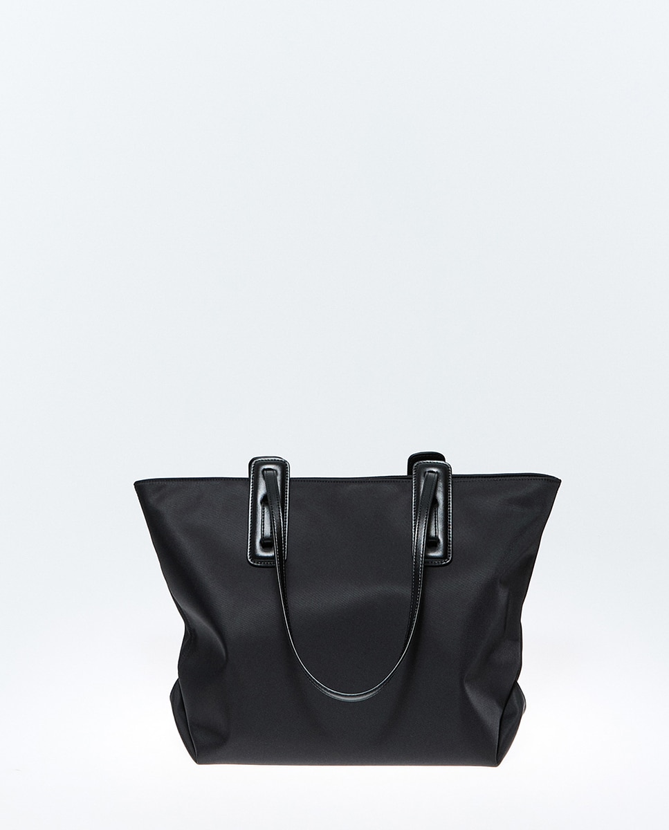 Imagem 0 de Mala Shopper de Nylon com Detalhe de Alças