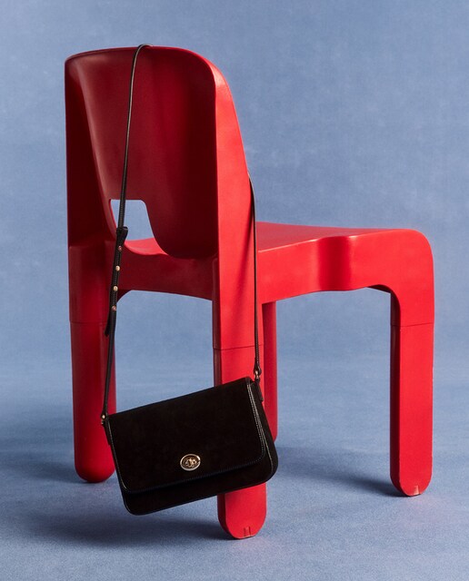 Imagem 0 de Mala a tiracolo em pele com pregadeira