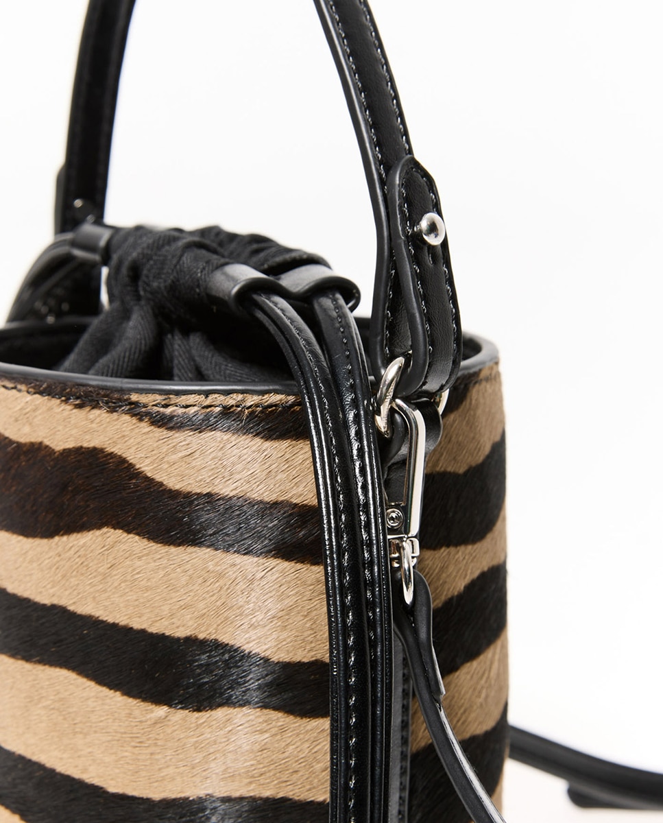 Mala Bucket em Pele Bovina 520 Caqui-2