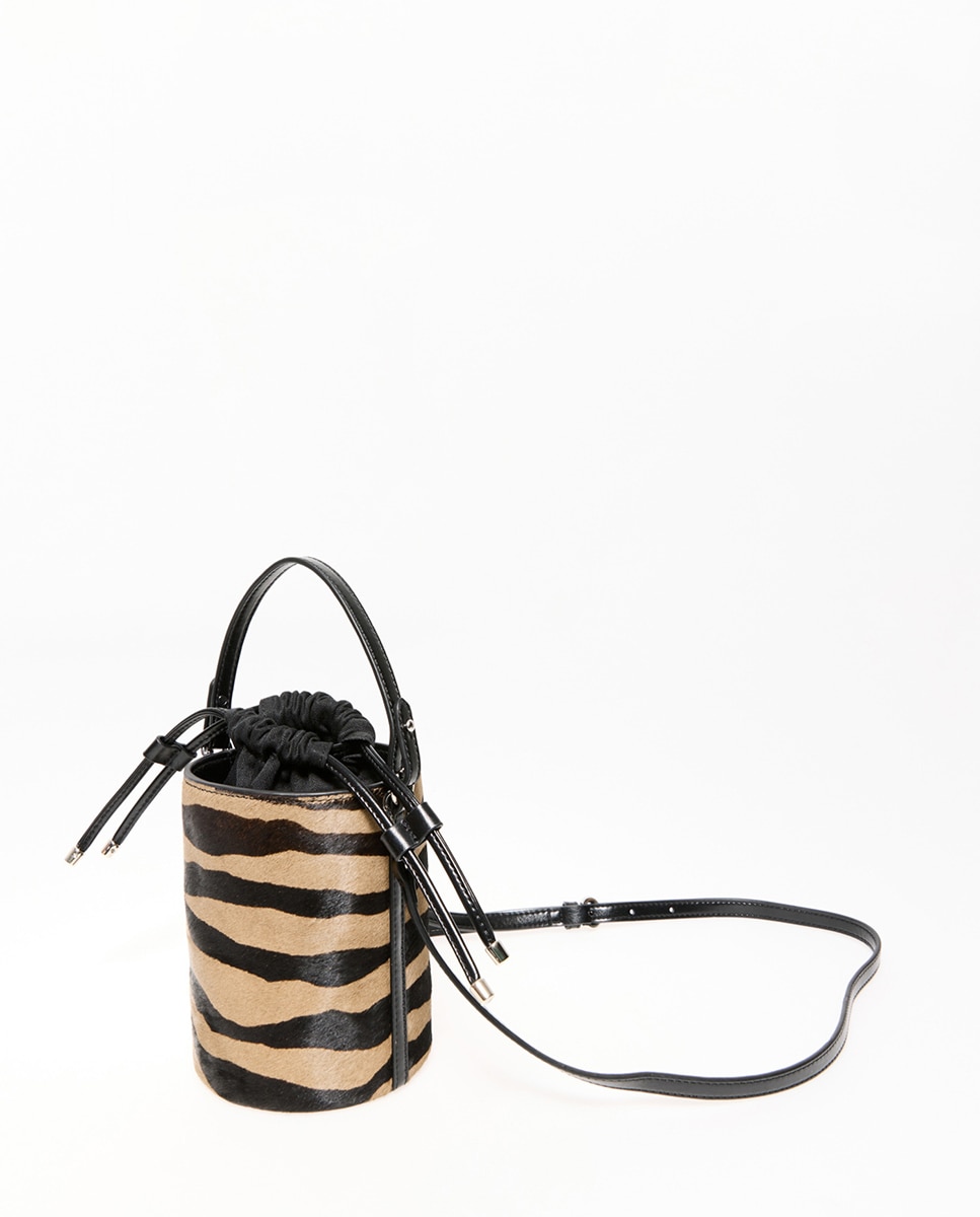 Mala Bucket em Pele Bovina 520 Caqui-3