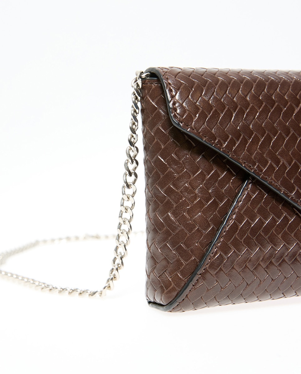 Mala Clutch Entrançada com Aba Chocolate-3