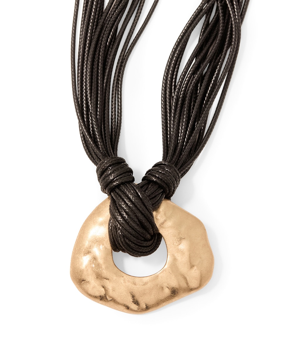 Gargantilha com Multicordas e Anilha Preto-2