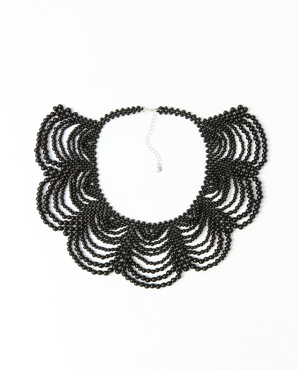 Gola Envolvente com Bolas Preto-2