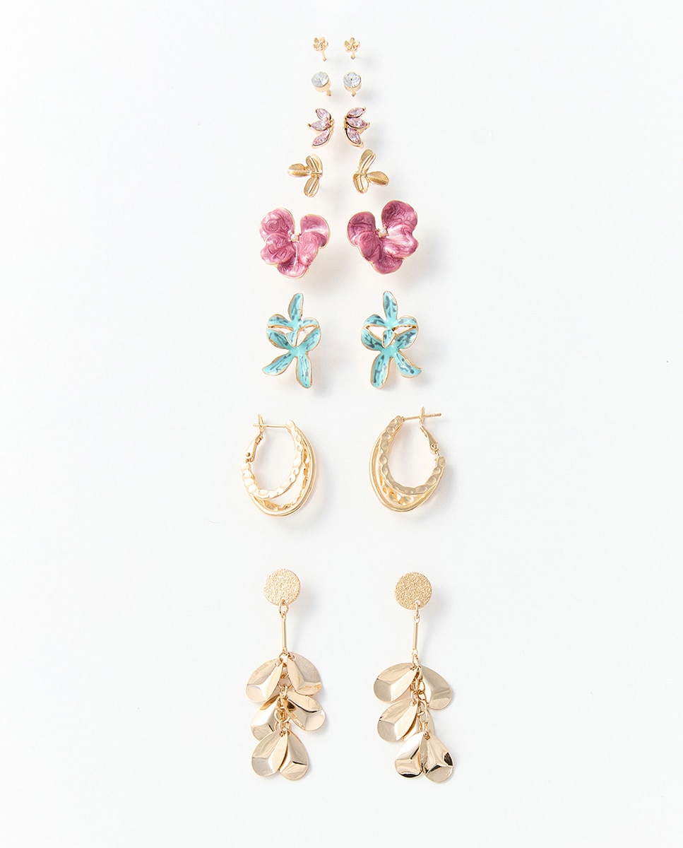 Imagem 0 de Conjunto de 8 Brincos com Flores