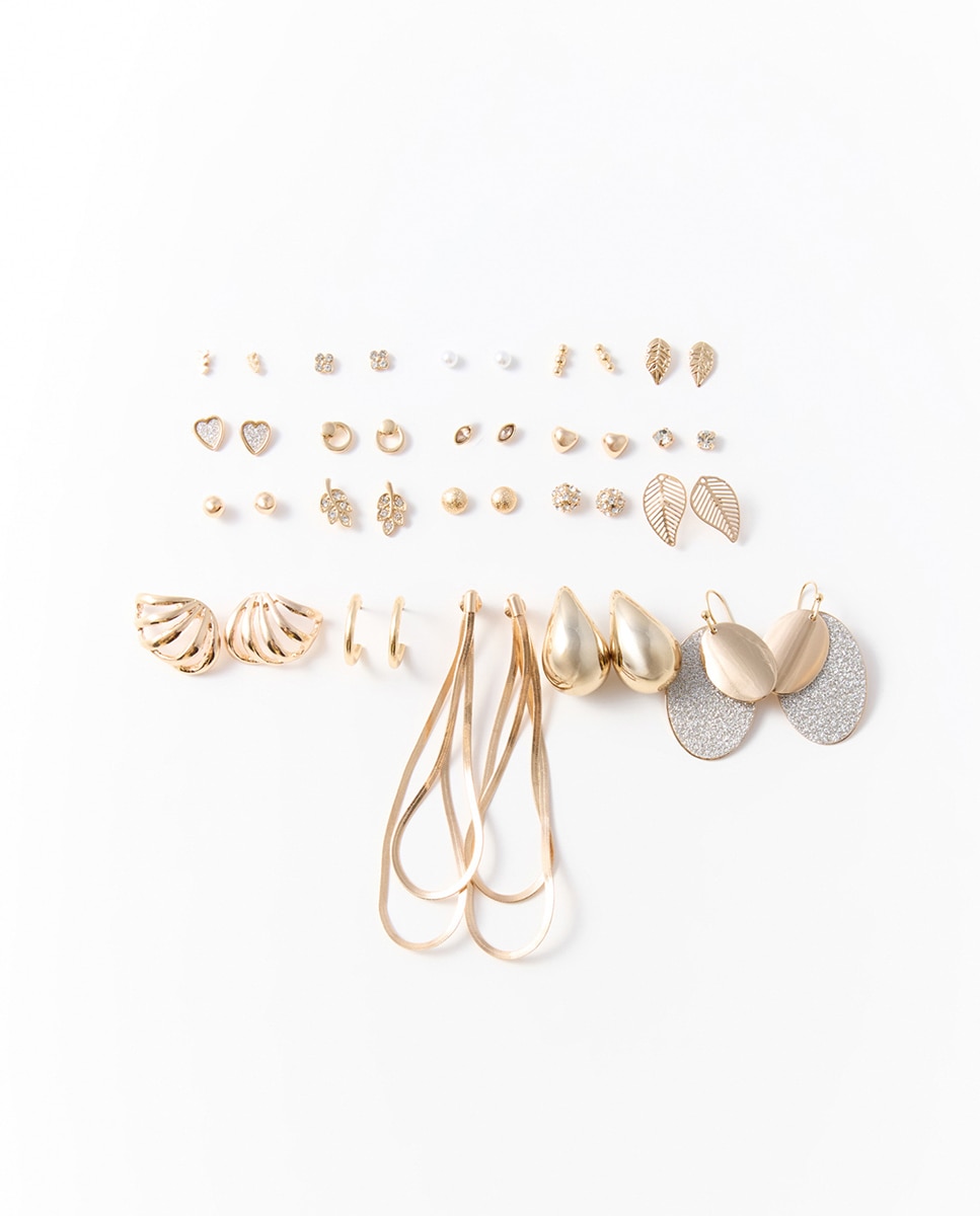 Imagem 0 de Conjunto de 20 Brincos com Correntes