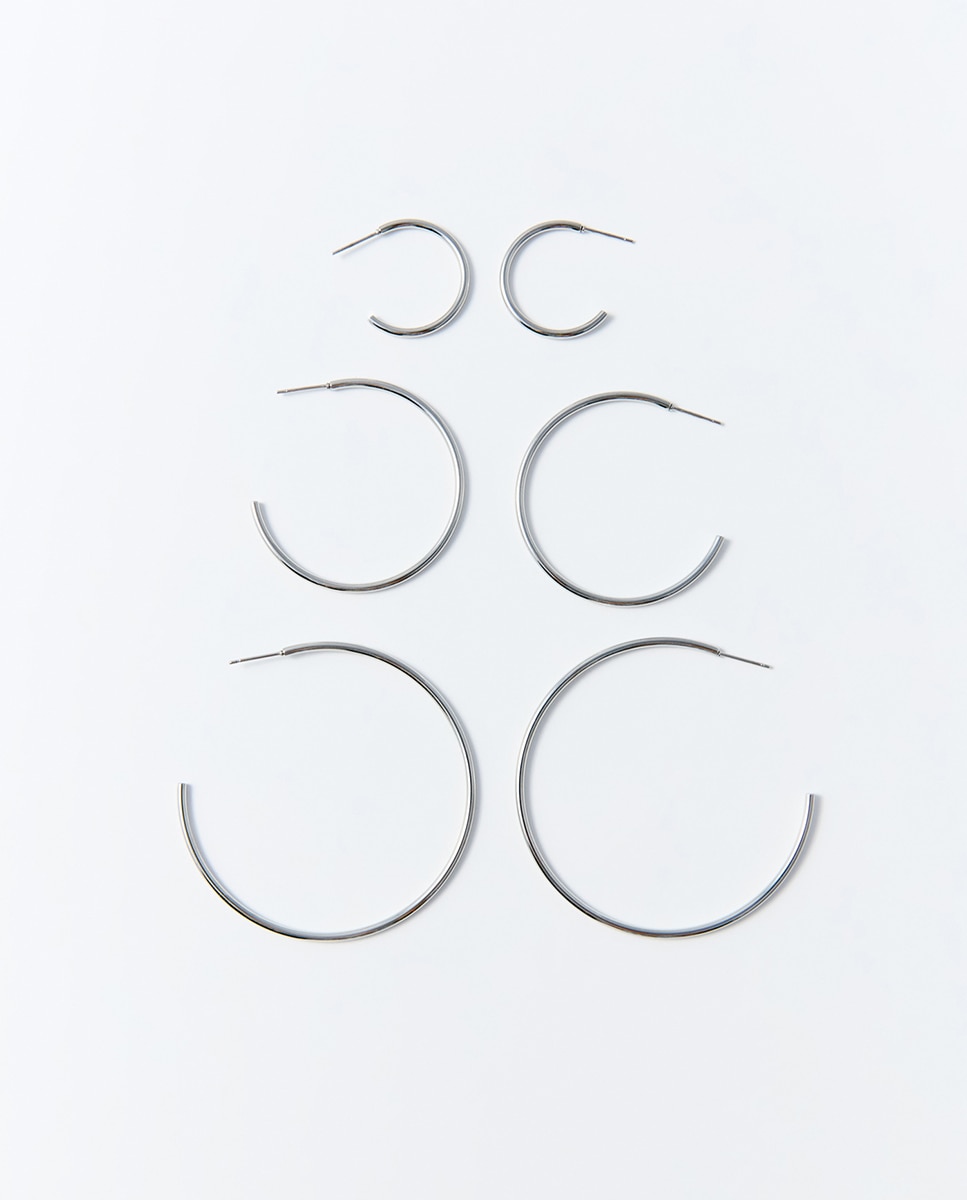 Imagem 0 de Conjunto de 3 Brincos de Argola de Metal