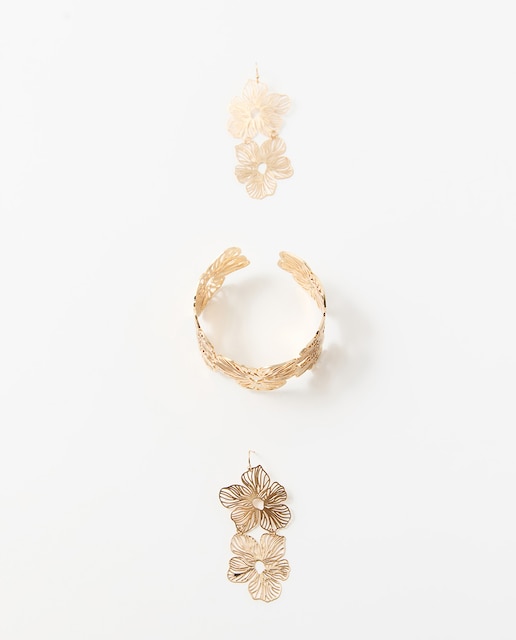 Imagen 0 de Conjunto filigranas flores