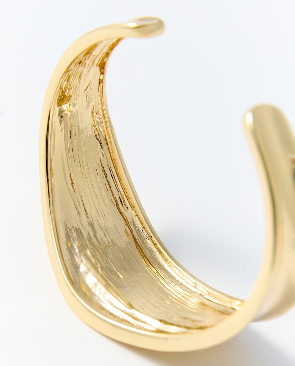 Pulseira Rígida Escultórica 390 Ouro-2