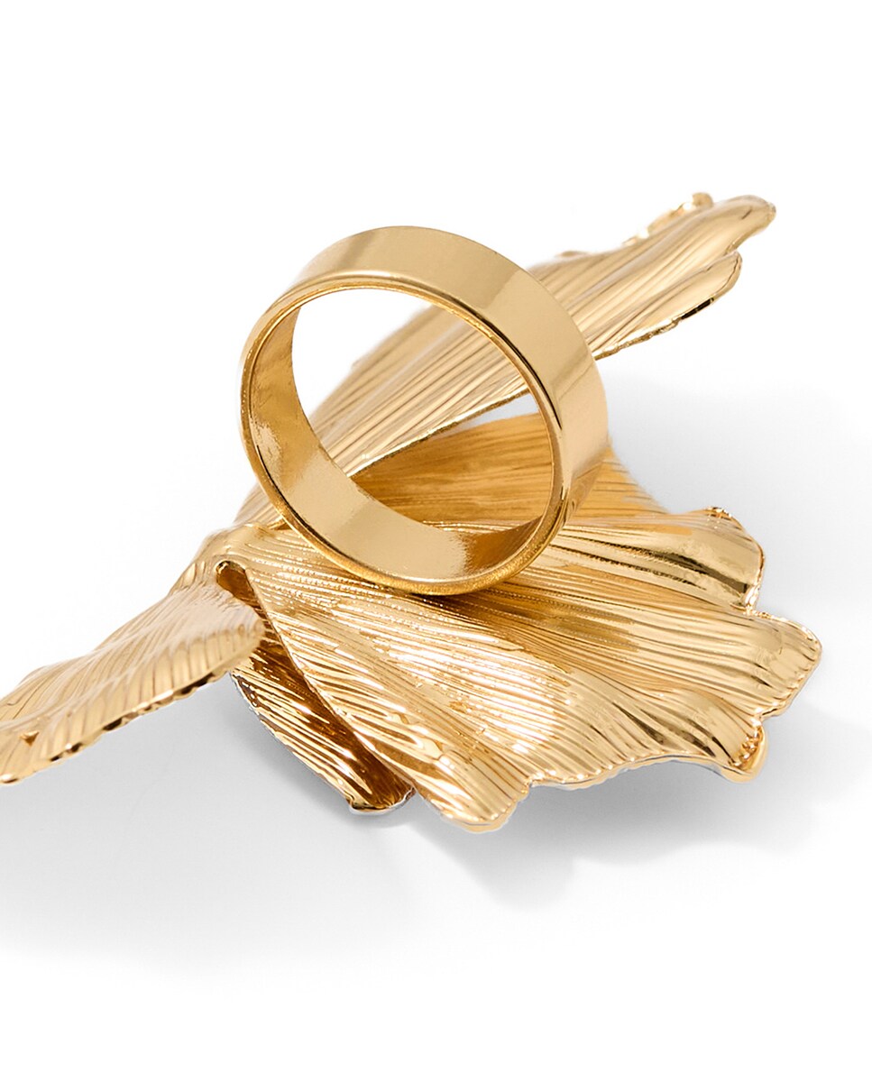 Anel com Folha de Metal Ouro-3