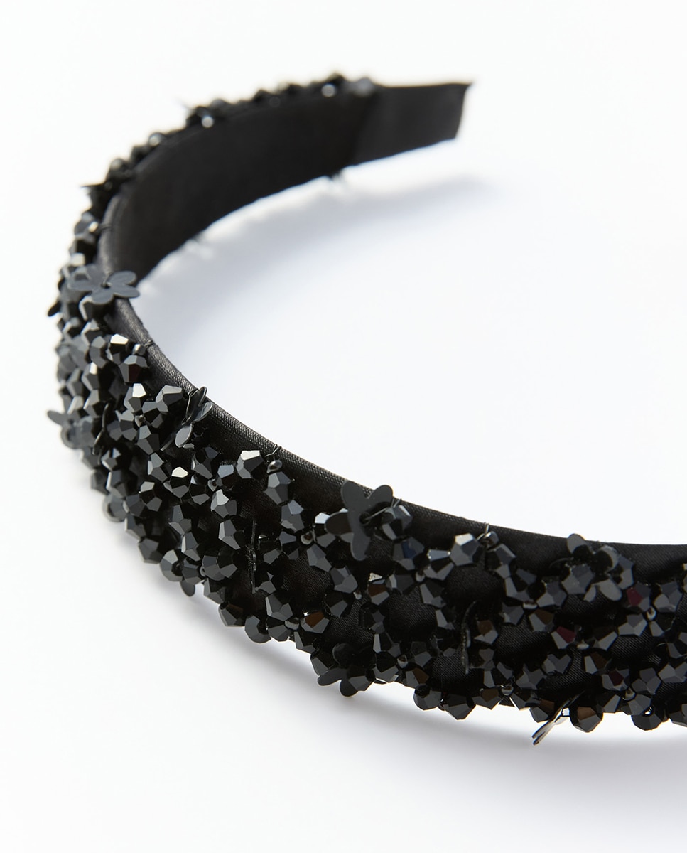 Bandolete com Joia e Flores Preto-2