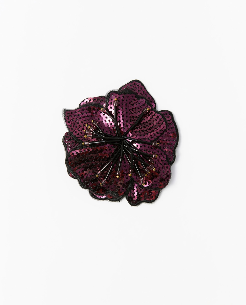Imagem 0 de Pregadeira Grande com Flor de Lantejoulas
