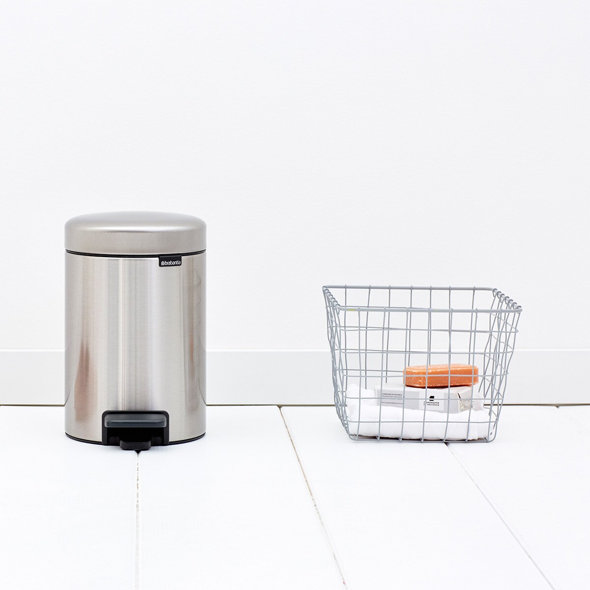 Papelera de baño con pedal NewIcon 3L Brabantia - Acero mate 3 litros Acero mate-5