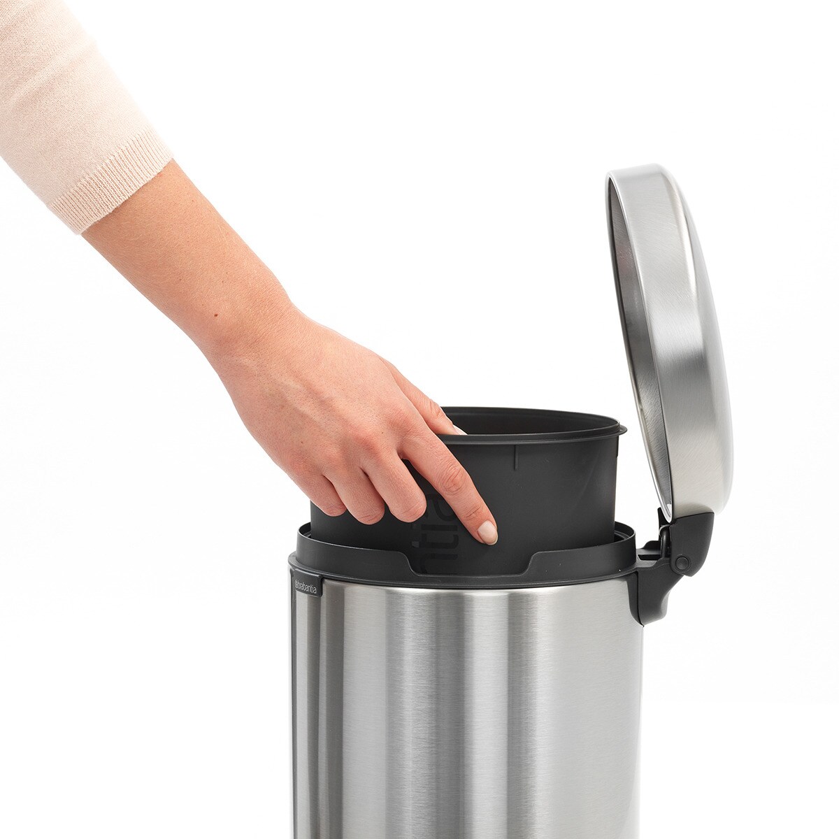 Papelera de baño con pedal NewIcon 5L Brabantia - Acero mate 5 litros Acero mate-3