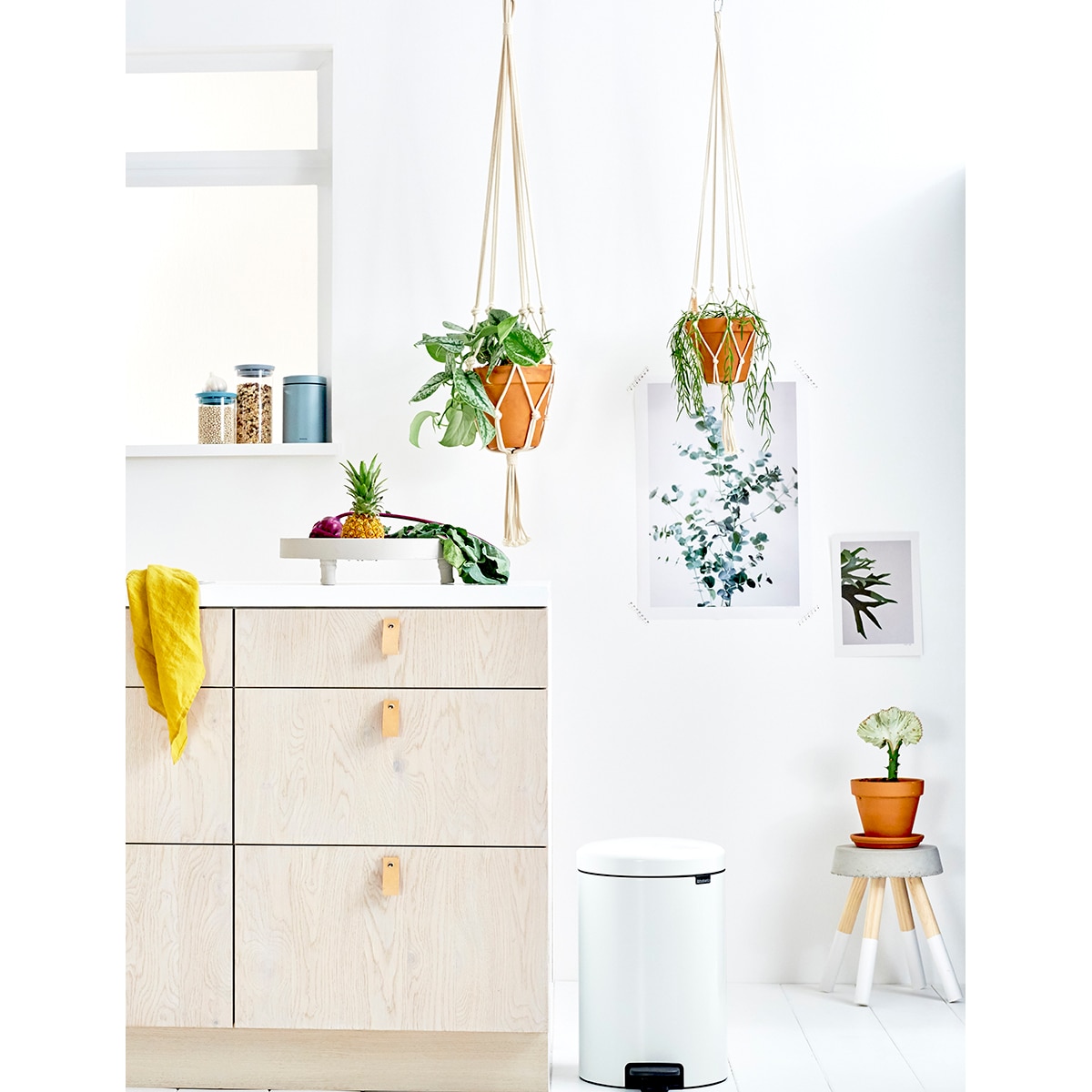 Balde do Lixo com Pedal Newicon 20 L Branco-6
