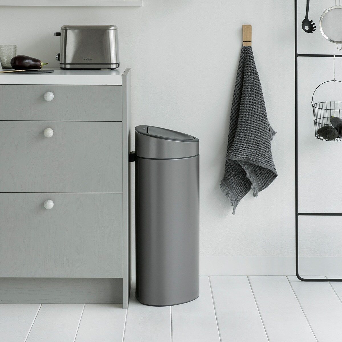 Cubo de basura de acero Touch Bin 40L Brabantia - Platino Platino-3