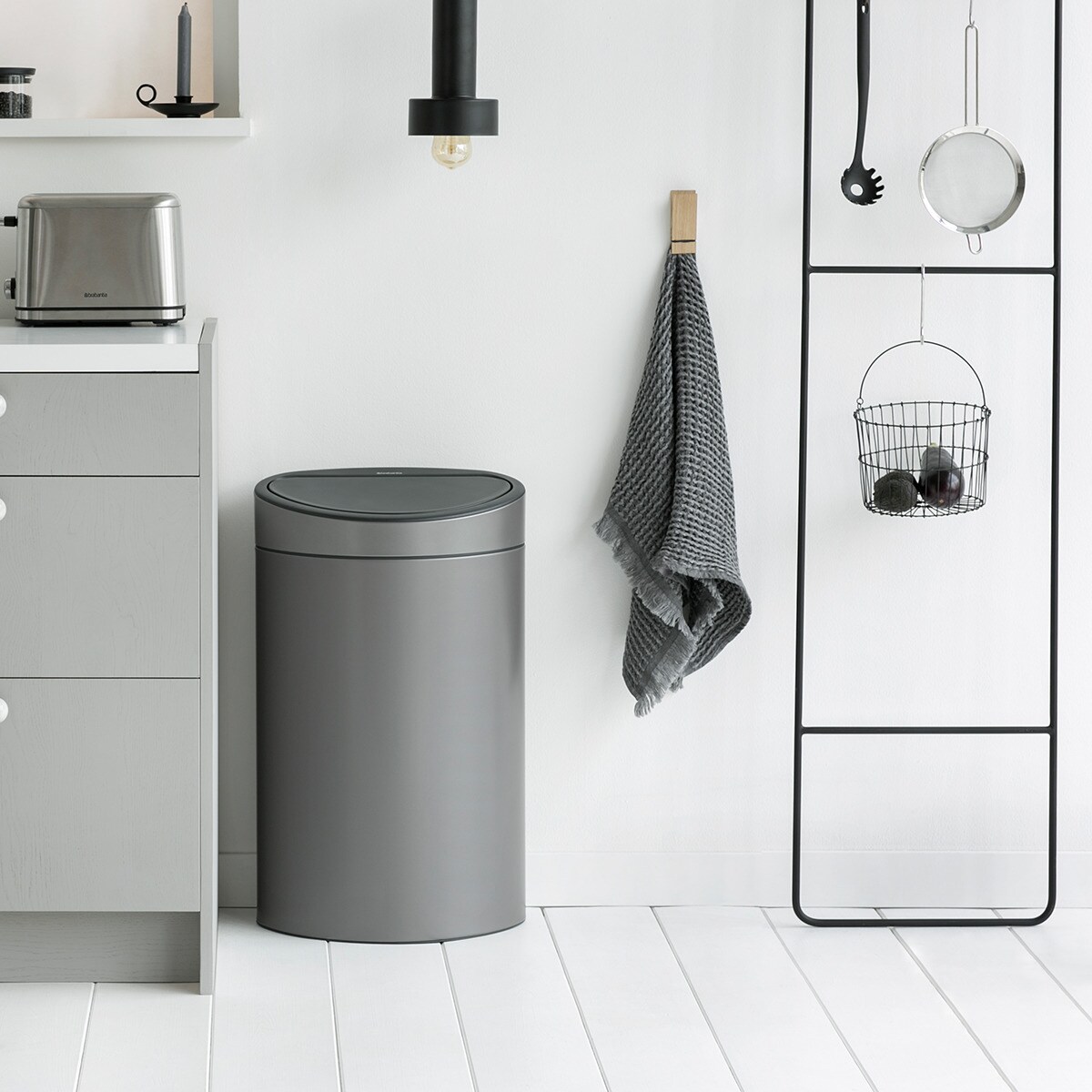 Cubo de basura de acero Touch Bin 40L Brabantia - Platino Platino-4