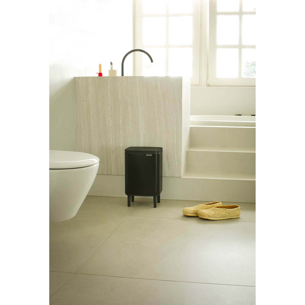 Cubo de baño Bo Hi Brabantia - Negro mate 4 litros Negro mate-12