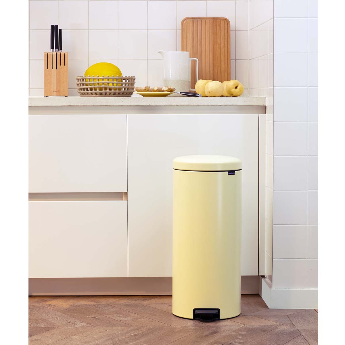 NewIcon Balde com Pedal, 30 L Amarelo-pálido-8