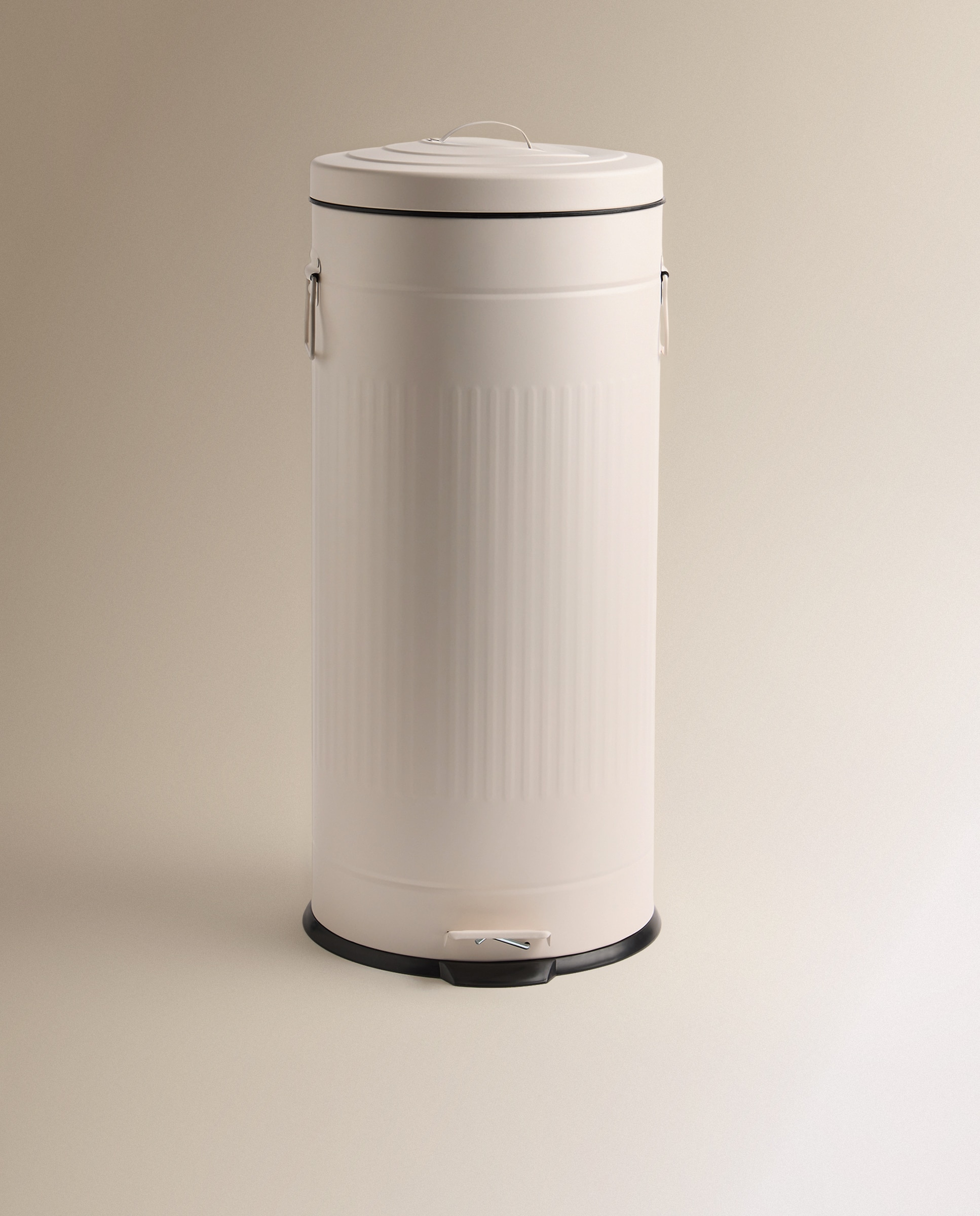 Imagem 0 de Balde do Lixo com Pedal Retro - 20 L