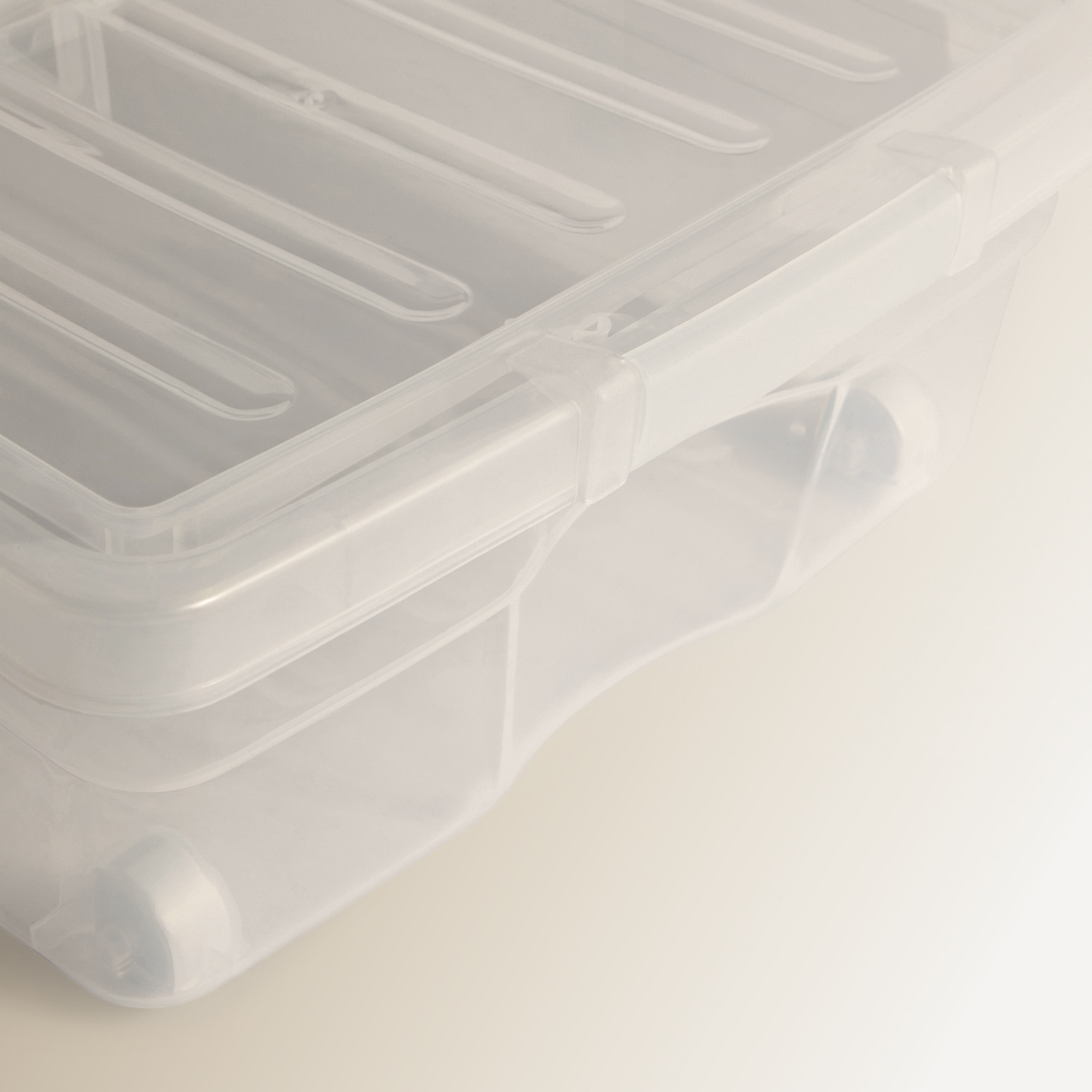 Caja de almacenaje bajo cama con ruedas - Transparente 30 litros Transparente-4