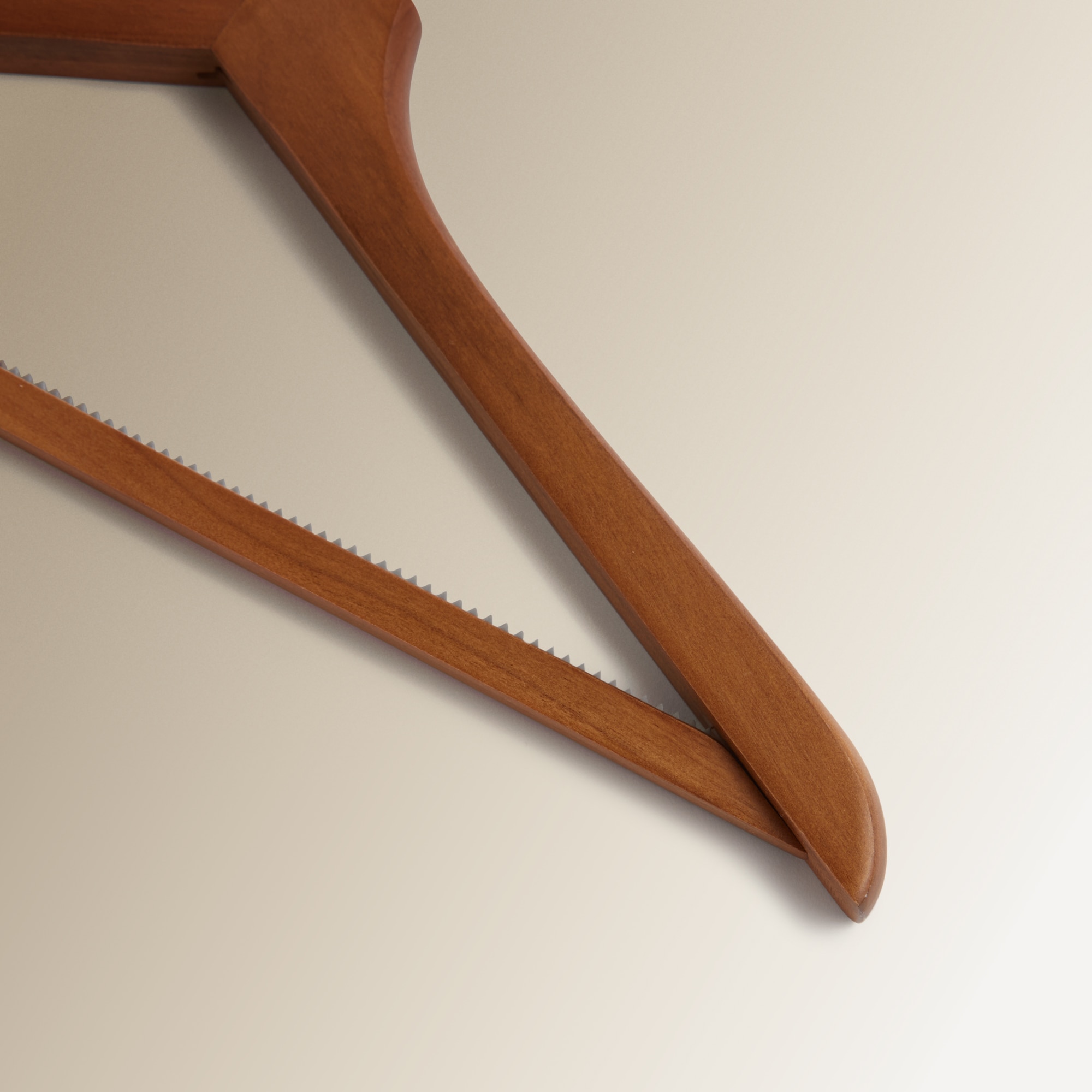 Cabide de madeira El Corte Inglés Madeira-2