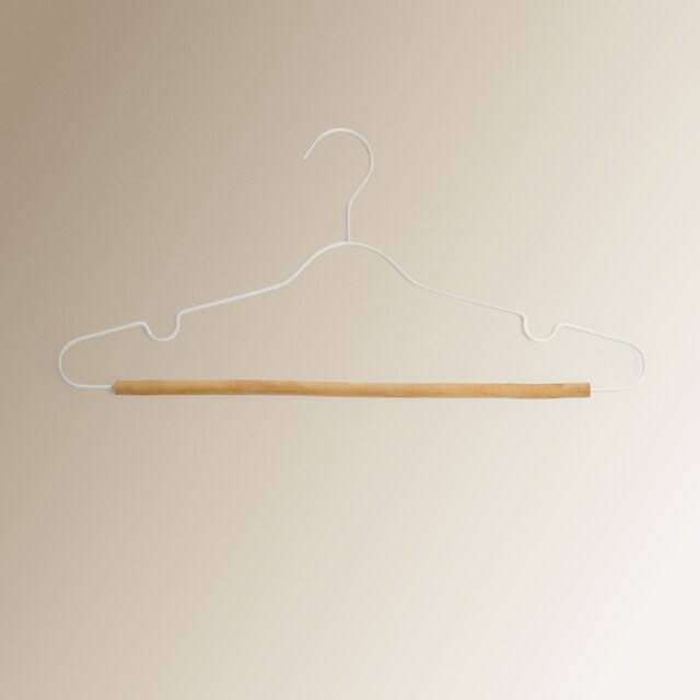 Imagem 0 de Conjunto de 3 cabides de madeira